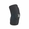 Fuse Alpha Series - Junior Protective Knee Sleeve -Vélo Soldes Boutique fuse alpha series junior protective knee sleeve